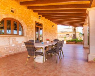 Ses Salines, 4409 Mallorca - ses Salines - Innenhof