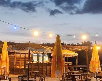 Mavi Kus - Sokakagzi - Restaurante