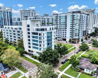 Downtown New Modern Spacious 3bdrm 2bath - Orlando - Edifici