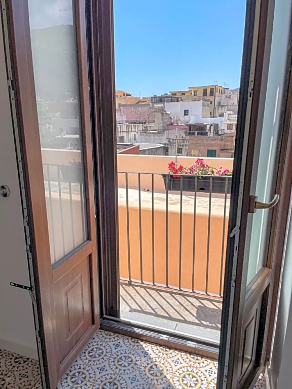 B&B Faraglione - ליפארי - מרפסת