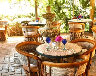 The Bungalows Hotel - Cabo San Lucas - Restaurant