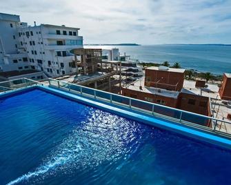 Tanger Hotel - Punta del Este - Svømmebasseng