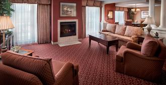 Residence Inn by Marriott Saratoga Springs - Saratoga Springs - Living room