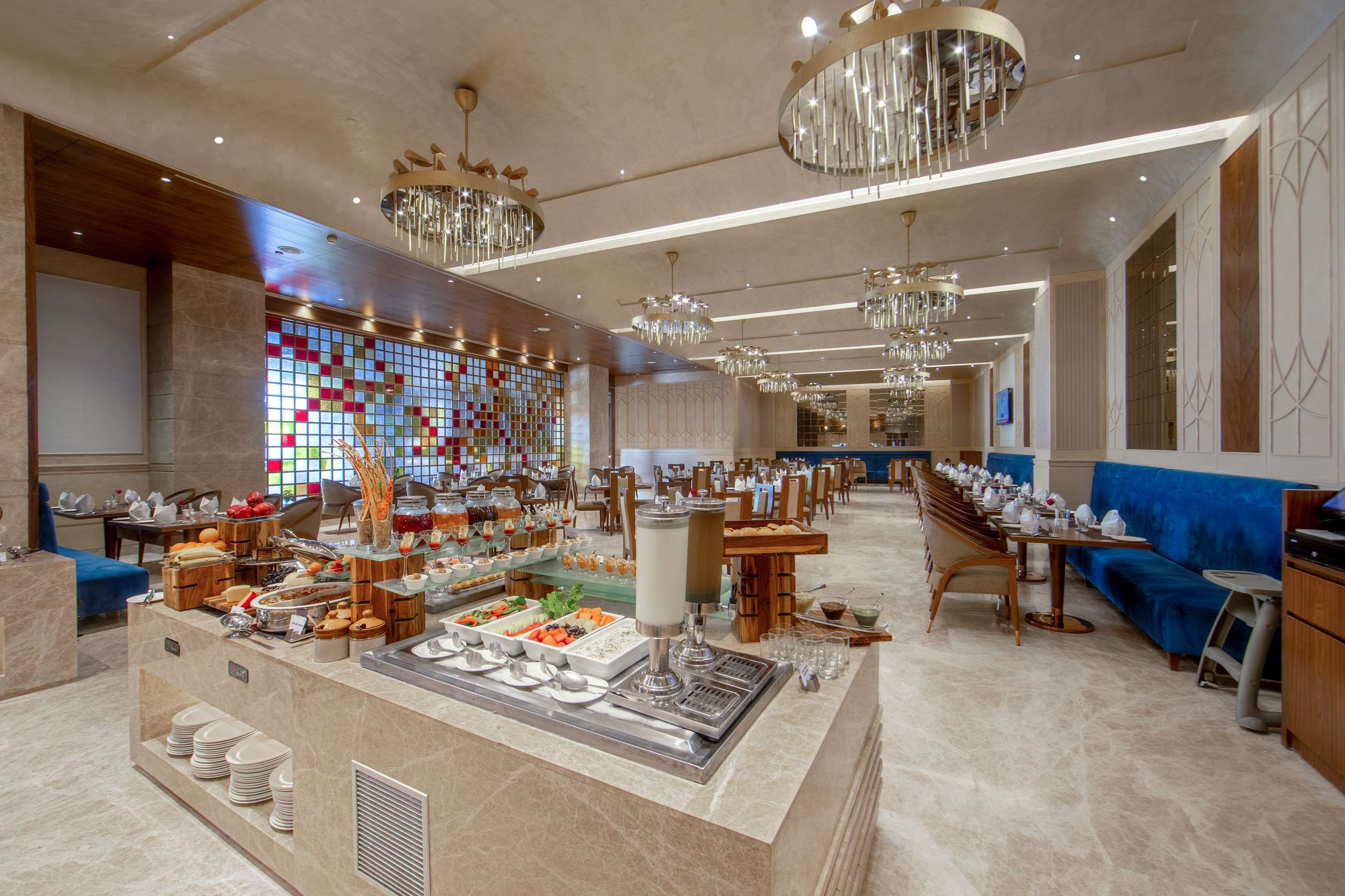 The Gaurs Sarovar Premiere - Greater Noida - Buffet