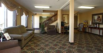 New Victorian Inn & Suites Kearney - Kearney - Reception
