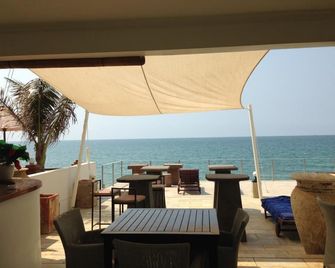 Shades Apartment & Villa Mui Ne - Phan Thiet - Restaurante