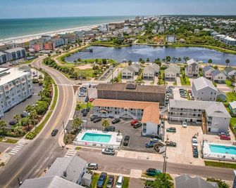 Dry Dock Inn - Carolina Beach