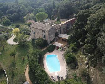 Mas 17th Private Swim Pool Uzes Avignon - Vieux Murier - Saint-Nazaire - Edificio