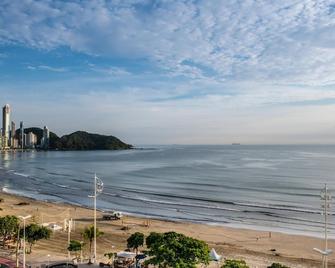 Hotel Ryan - Balneário Camboriú - Beach