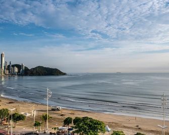 هوتل رايان - بالنياريو كامبوريو - شاطئ