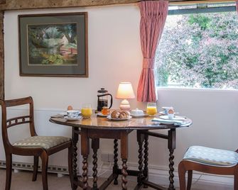 Pheasants Hill Old Byre - Henley-on-Thames - Dining room