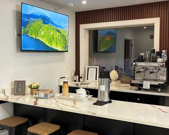 Mainstay Inn - Phoenixville - Buffet