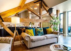 Goodramgate Apartments - York - Living room