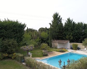 Charming Cottage In Guest House On 6700m2 Property, Swimming Pool, Large Garden - L'Isle-sur-la-Sorgue - Piscine