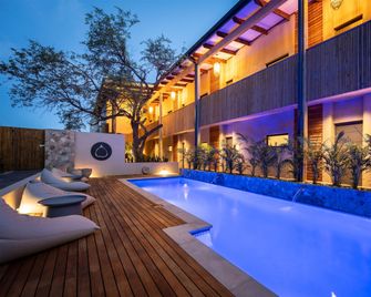 Khiwane Boutique Hotel - Hoedspruit - Piscina