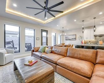 4 Mi to Sand Hollow State Park Hurricane Townhome - Hurricane