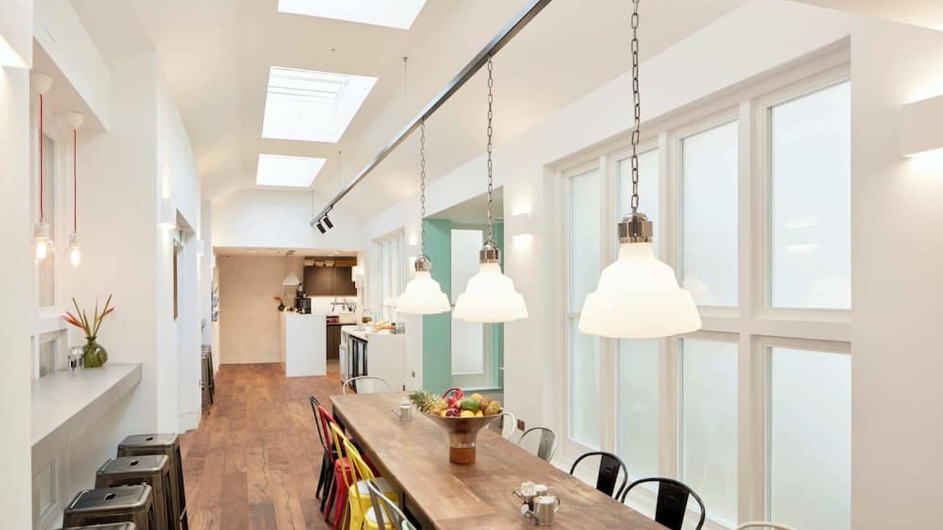 فندق زا زد غلوستر بليس