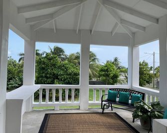 Labor of Love - Christiansted - Balcony