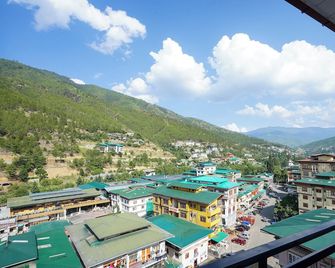 The Capital Hotel Thimphu - Thimphu - Balcony