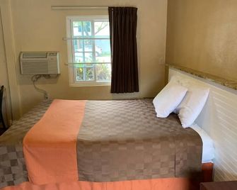 Sunlight Motel Long Beach - 長灘 - 臥室