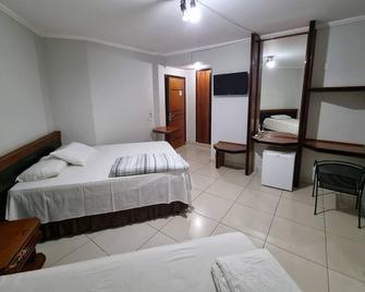Marion Pantanal Hotel - Várzea Grande - Schlafzimmer