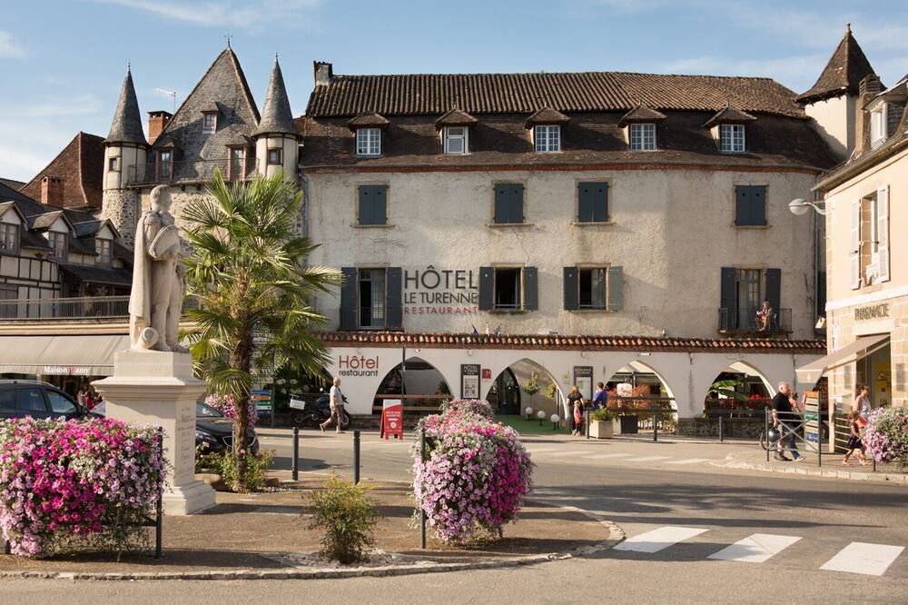 Hôtel Le Turenne - Beaulieu-sur-Dordogne - Gebouw