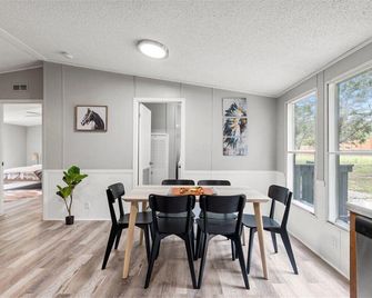 Starlight Horizon - Canyon Lake - Jídelna