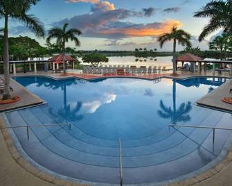 Marriott Villas at Doral 2BD sleeps 8 - Doral - Pool