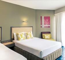 Mercure Nadi