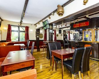 Old Oak Tree Inn - Southall - Restaurant