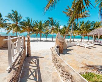 Twiga Beach Resort & Spa - Watamu - Playa