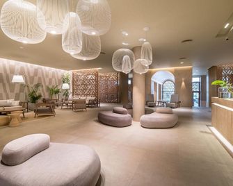 Akasha Beach Hotel & Spa - Hersonissos - Oleskelutila