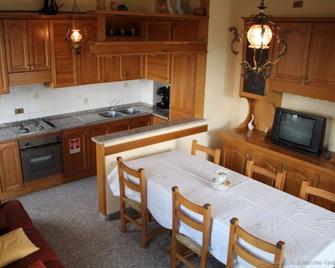 Montefalco Guest House - Green room - Montefalco - Cucina