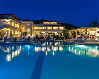 Klelia Beach Hotel - Kalamaki - Pool