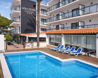 Adia Hotel Cunit Playa - Cunit - Piscina