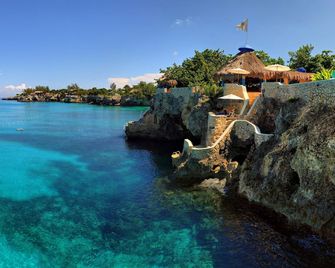The Caves - Negril