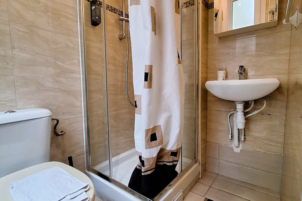 Hipotel Paris Gambetta Republique - פריז - חדר רחצה
