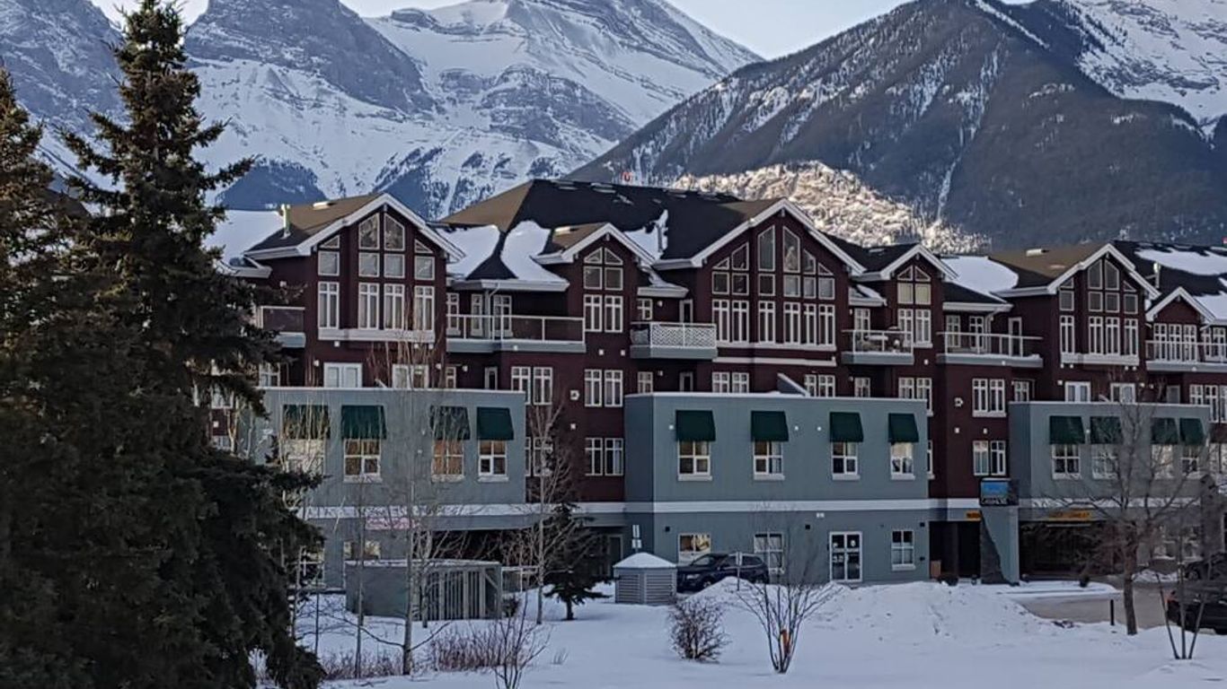 Sunset Mountain Inn and Spa