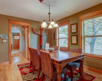 Wanderlust - Hood River - Essbereich