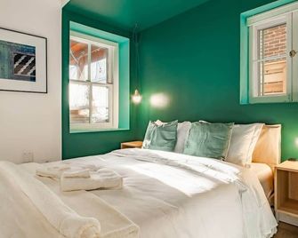 Vrbo Property - Washington, D.C. - Bedroom