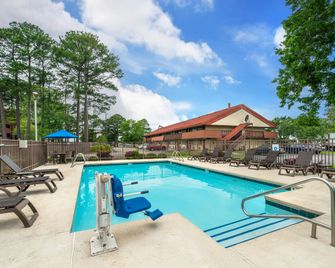 Red Roof Inn Virginia Beach - Virginia Beach - Uima-allas