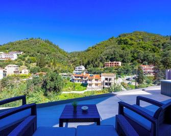 Nobile Hotel - Agios Gordios - Балкон