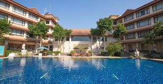 The Imperial River House Resort, Chiang Rai - Chiang Rai - Piscina