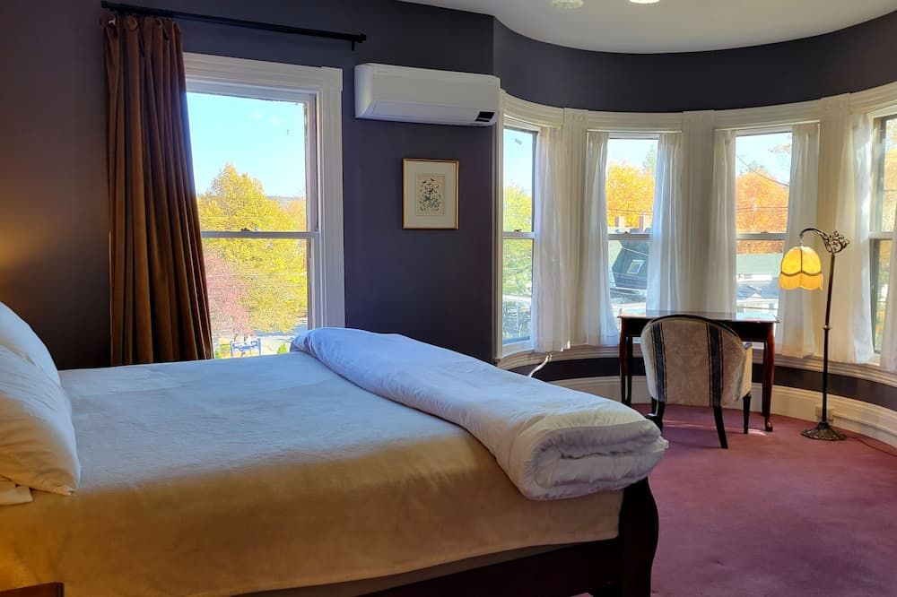 The Elizabeth Inn and Restaurant - Bethel - Schlafzimmer