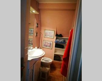 Charming flat middle of Trouville, 150m from beach - Трувіль-сюр-Мер - Кухня