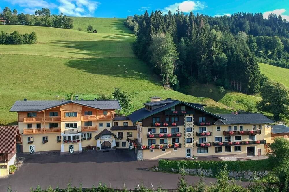 Hotel Starchlhof - שלאדמינג - בניין