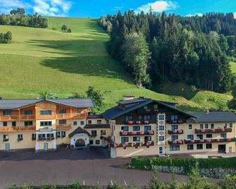 Hotel Starchlhof - Schladming - Building