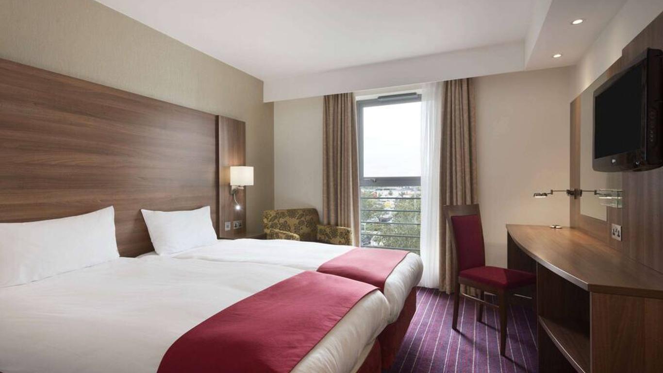 Days Inn by Wyndham Wetherby