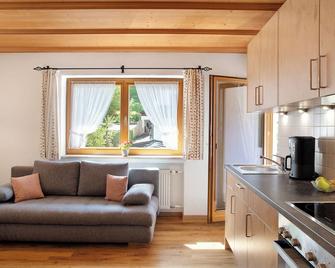 Ferienwohnung Waxensteinblick - Grainau - Pokój dzienny