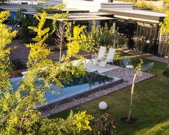 Refugio Padma - Chacras de Coria - Outdoor view
